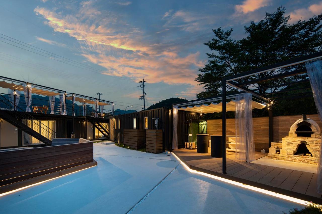 Отель Sen.Retreat Chikatsuyu Танабе Экстерьер фото